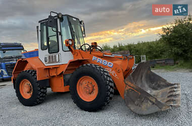 Фронтальный погрузчик Fiat-Hitachi FR 1995 в Недобоевцах