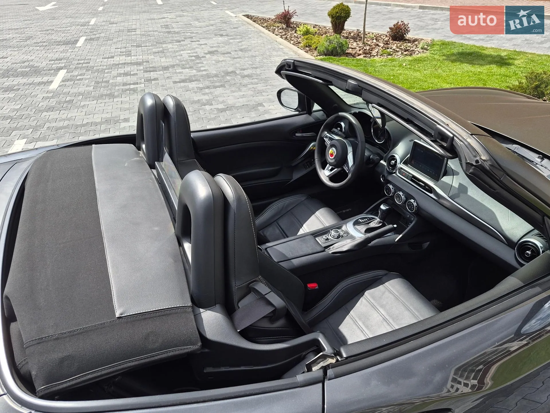 2016 Fiat 124 Spider - мініатюра 18