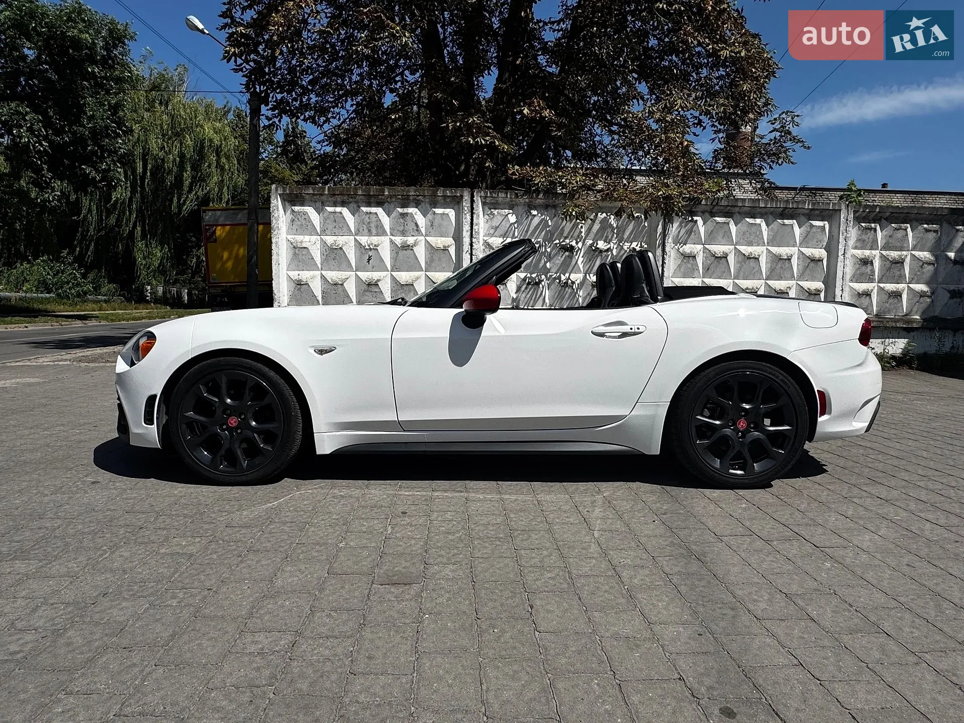 2017 Fiat 124 Spider - мініатюра 50