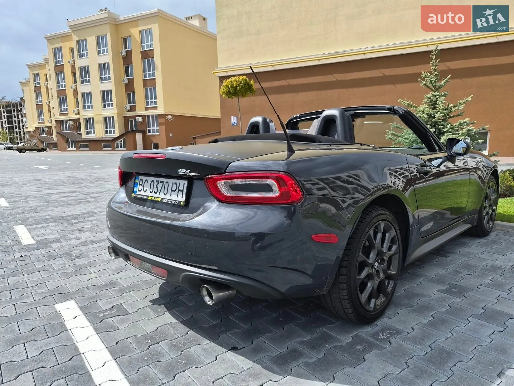 2016 Fiat 124 Spider - мініатюра 7