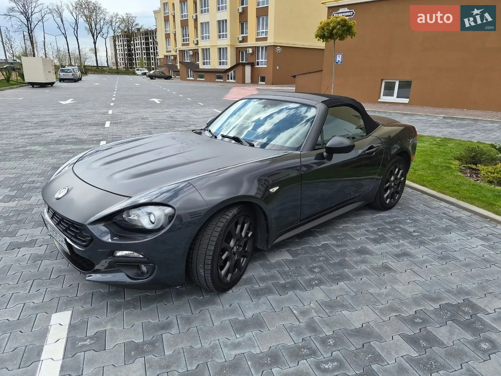 2016 Fiat 124 Spider - мініатюра 10