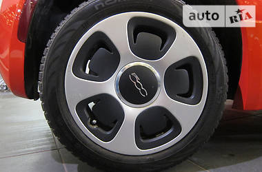 Хэтчбек Fiat 500 2013 в 