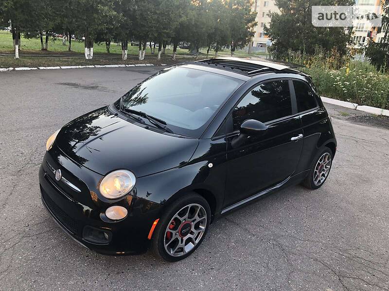 Купе Fiat 500 2011 в 
