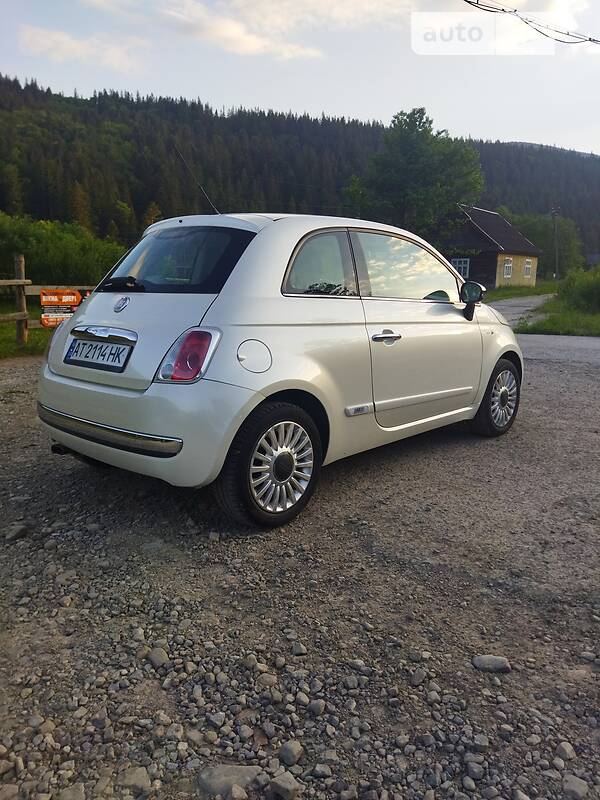 Хэтчбек Fiat 500 2009 в Яремче