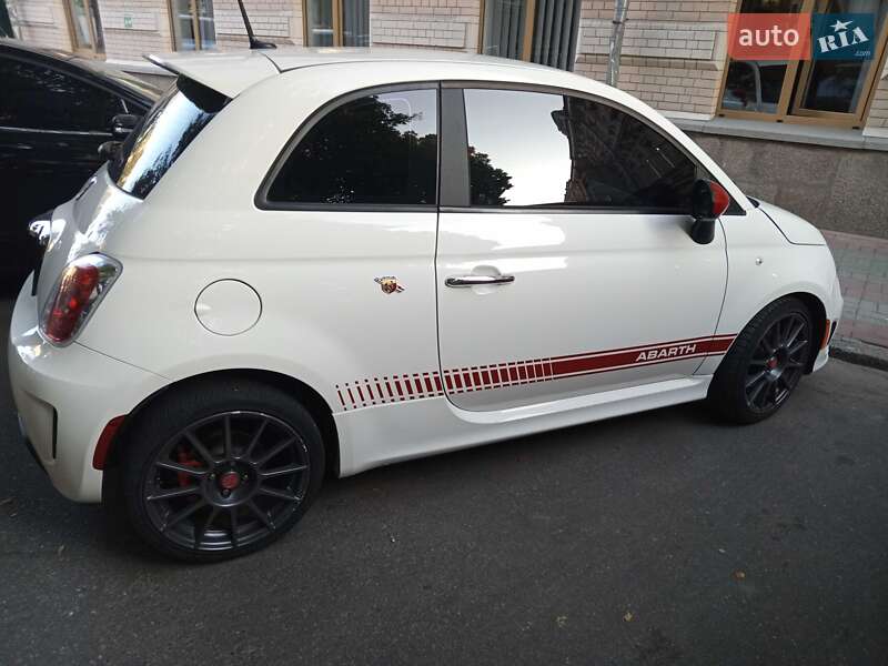 Хэтчбек Fiat 500 2013 в Кропивницком