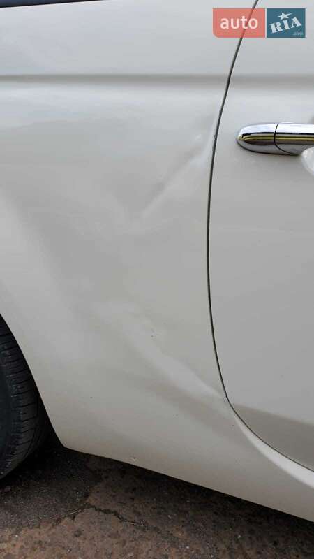 Универсал Fiat 500 2011 в Черновцах