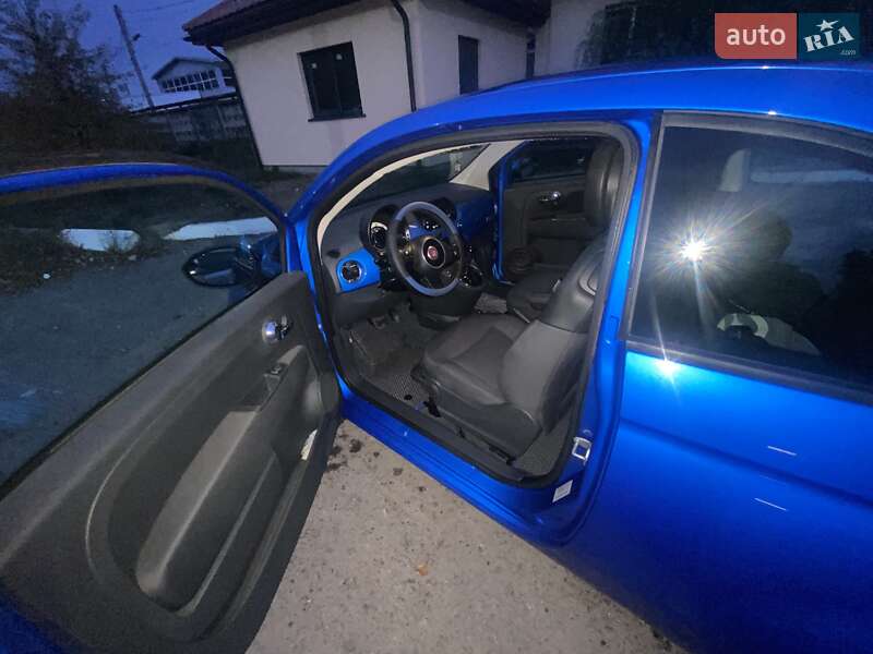 Хетчбек Fiat 500 2015 в Житомирі