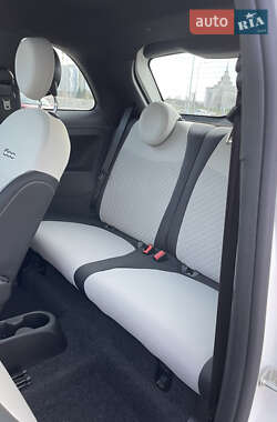 Хэтчбек Fiat 500 2022 в 