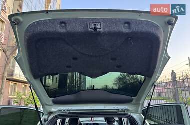 Хэтчбек Fiat 500 2012 в 