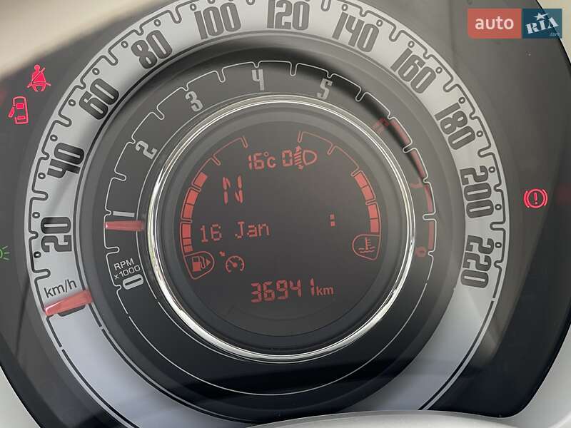 Хэтчбек Fiat 500 2019 в Киеве