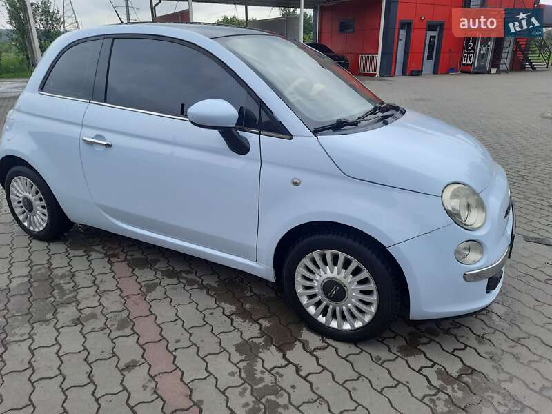 Хэтчбек Fiat 500 2008 в Калуше