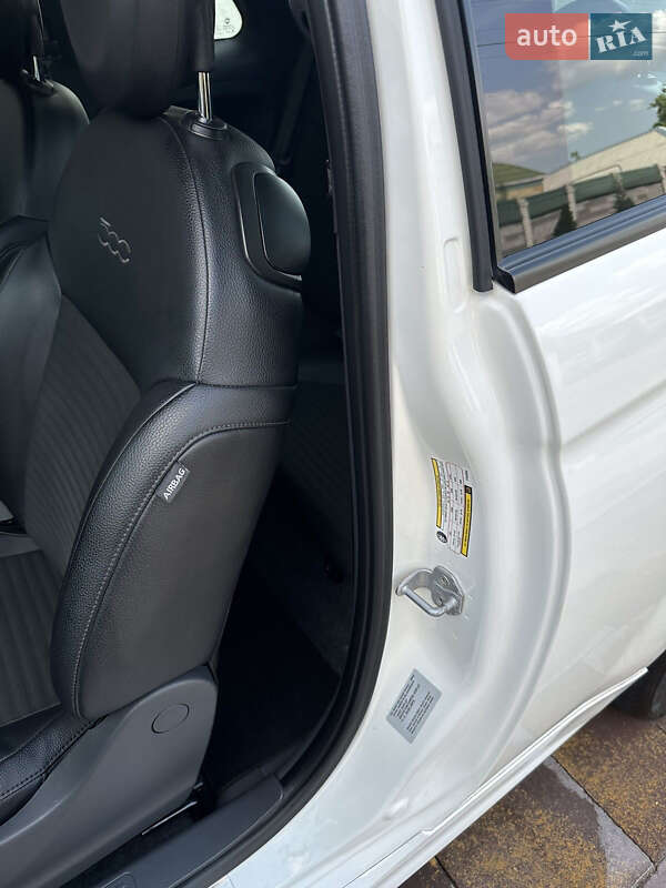 Хэтчбек Fiat 500 2015 в Николаеве фото 16 Хэтчбек Fiat 500 2015 в Николаеве