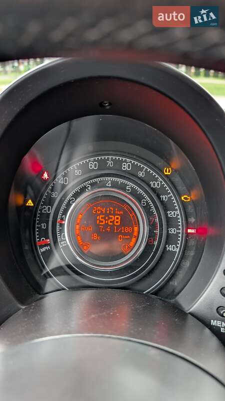 Хэтчбек Fiat 500 2011 в Киеве