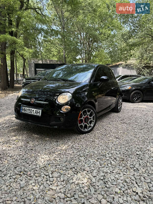 Хэтчбек Fiat 500 2015 в 