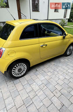 Хэтчбек Fiat 500 2009 в 