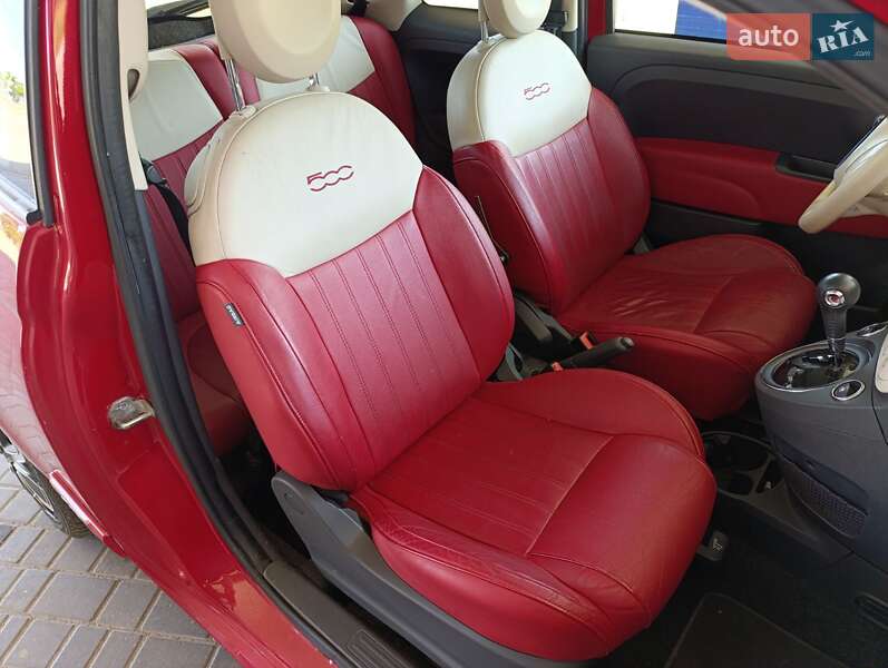 Хэтчбек Fiat 500 2011 в Николаеве