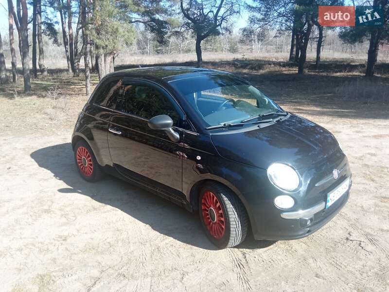 Хэтчбек Fiat 500 2011 в Каменском