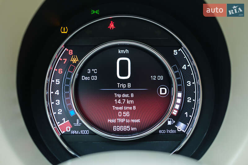 Хэтчбек Fiat 500 2015 в Львове
