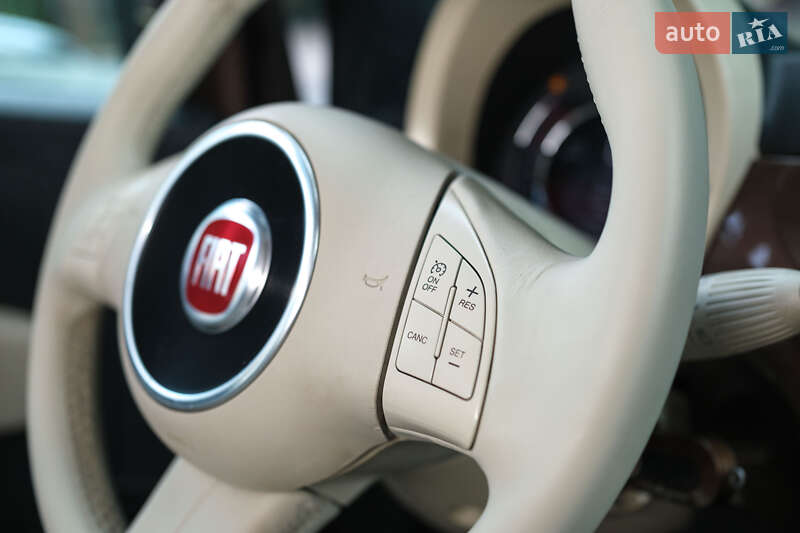 Хэтчбек Fiat 500 2015 в Львове