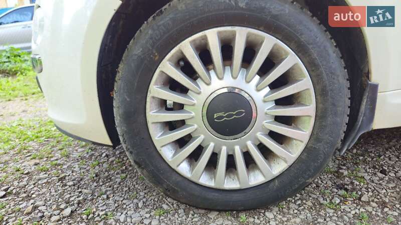 Хэтчбек Fiat 500 2011 в Ужгороде