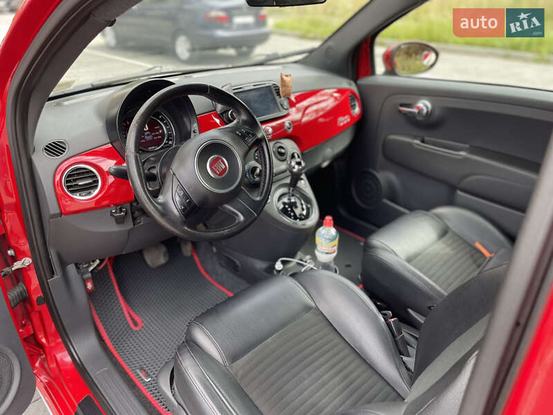 Хэтчбек Fiat 500 2015 в Львове