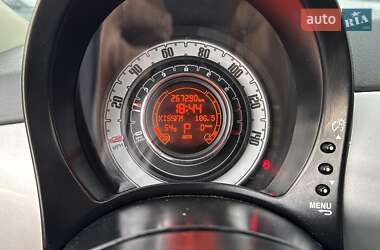 Хэтчбек Fiat 500 2012 в 