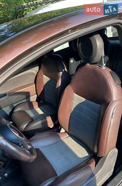 Хэтчбек Fiat 500 2012 в 
