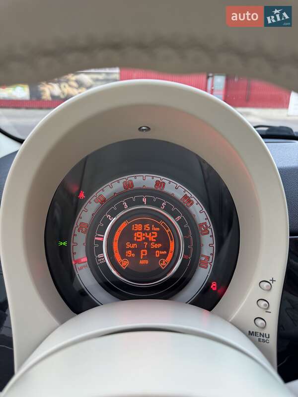 Хэтчбек Fiat 500 2012 в Луцке