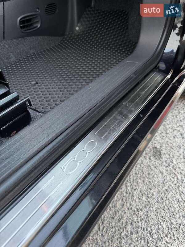 Хэтчбек Fiat 500 2012 в Луцке