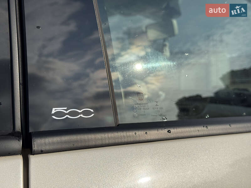 Хэтчбек Fiat 500 2012 в Киеве
