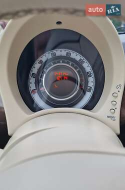 Хэтчбек Fiat 500 2012 в 