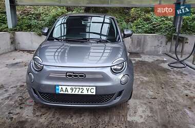 Хэтчбек Fiat 500 2021 в 