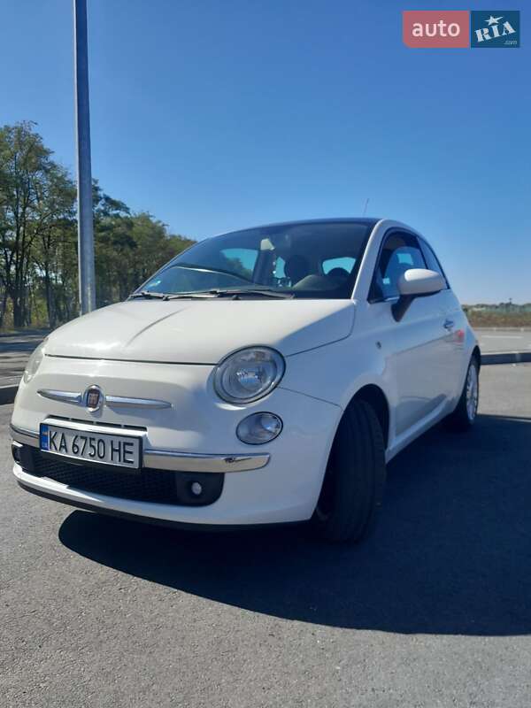 Хетчбек Fiat 500 2009 в Новомосковську