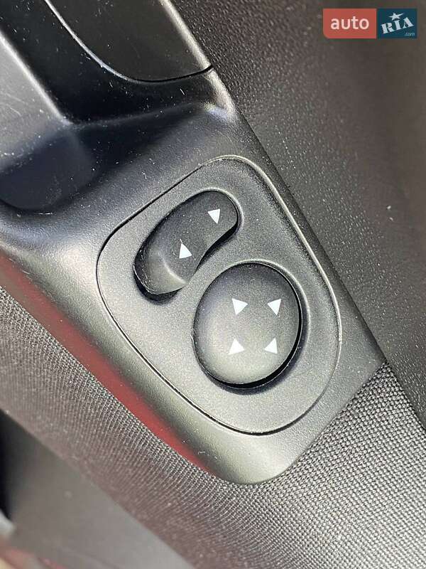 Хетчбек Fiat 500 2019 в Києві фото 25 Хетчбек Fiat 500 2019 в Києві