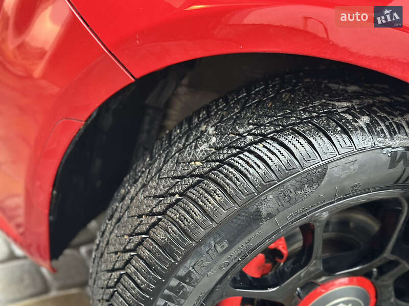 Хэтчбек Fiat 500 2011 в Львове