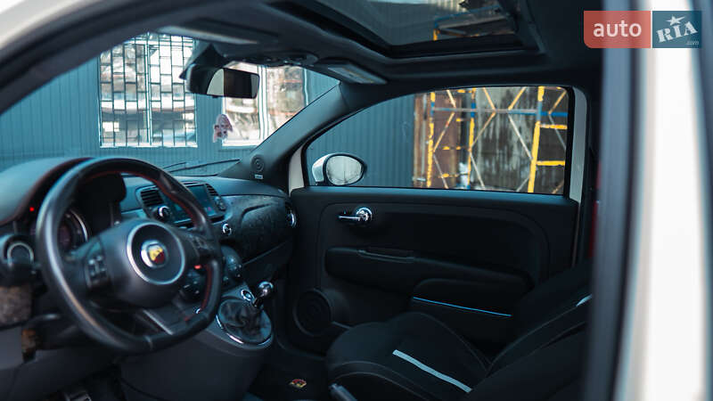 Хэтчбек Fiat 500 2013 в Киеве