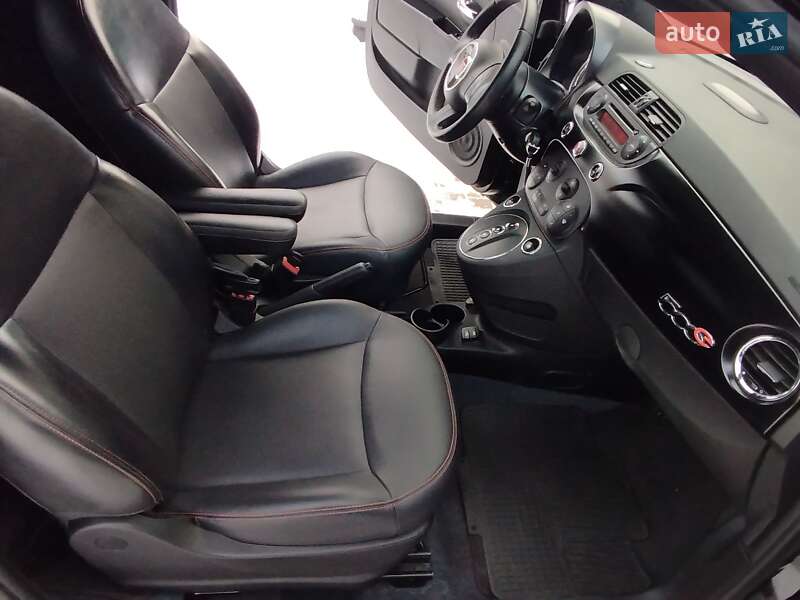 Хэтчбек Fiat 500 2014 в Запорожье