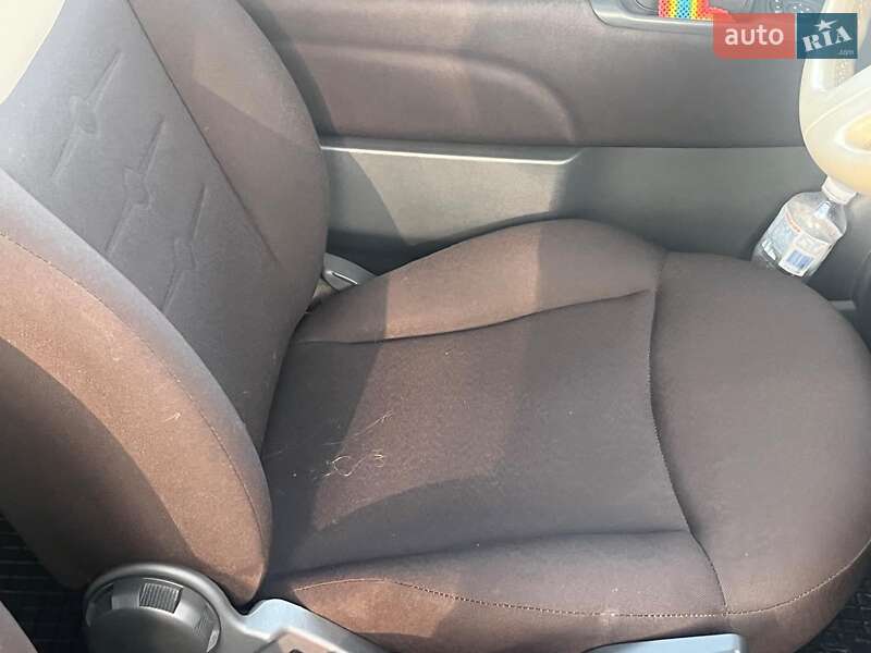 Хэтчбек Fiat 500 2012 в Киеве