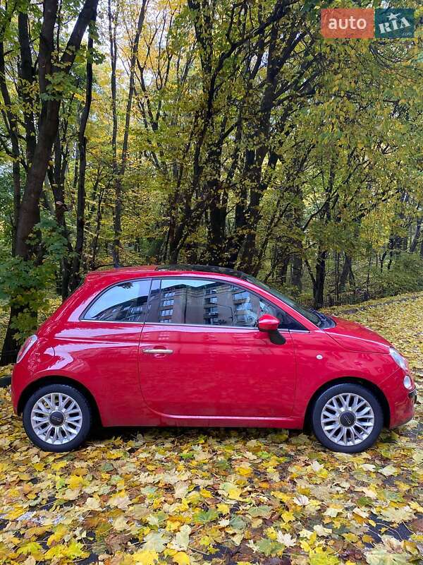 Хэтчбек Fiat 500 2014 в Киеве