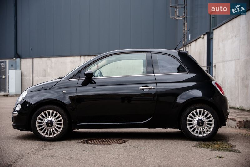 Хэтчбек Fiat 500 2010 в Киеве