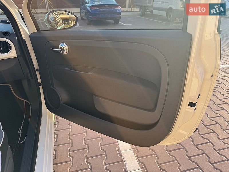 Хетчбек Fiat 500 2016 в Києві