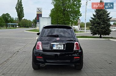 Хэтчбек Fiat 500 2015 в Магдалиновке