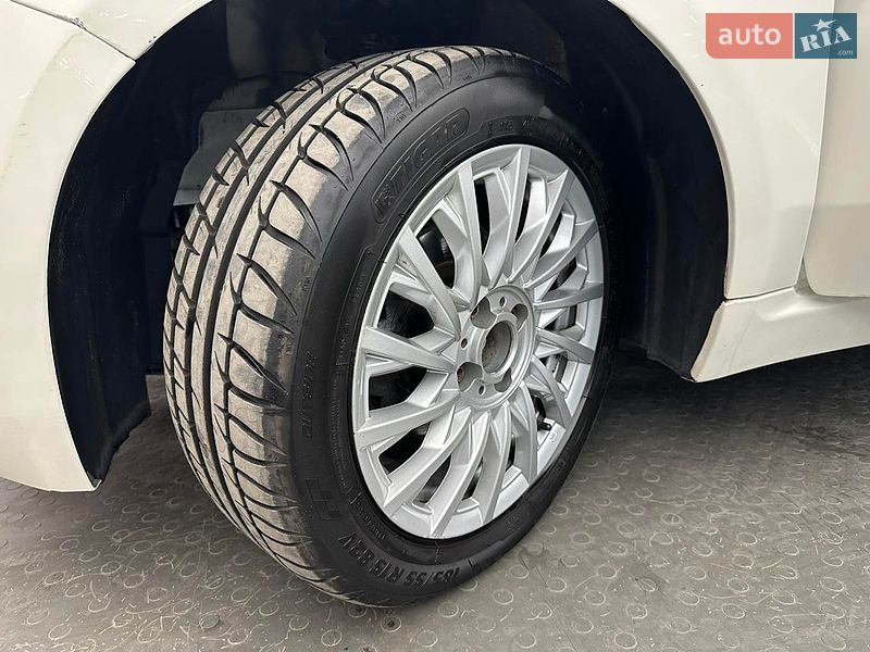 Хэтчбек Fiat 500 2019 в Киеве фото 10 Хэтчбек Fiat 500 2019 в Киеве