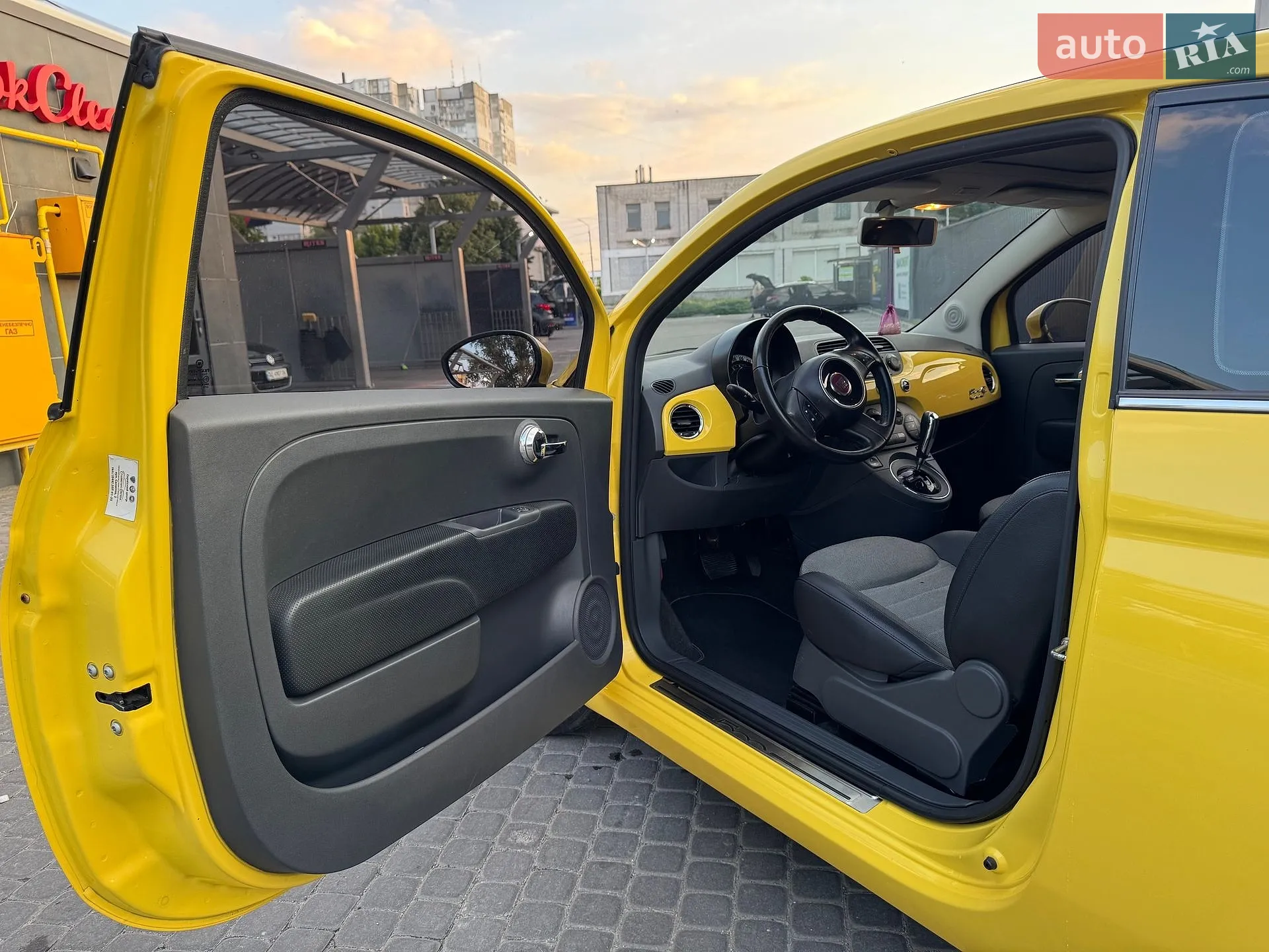 Fiat 500 2012 VIN ZFA31200000846754 фото оголошення 12 з 36
