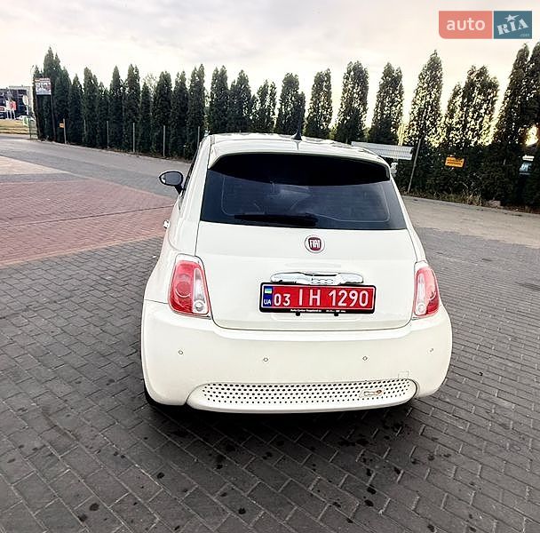 Хэтчбек Fiat 500 2015 в Луцке
