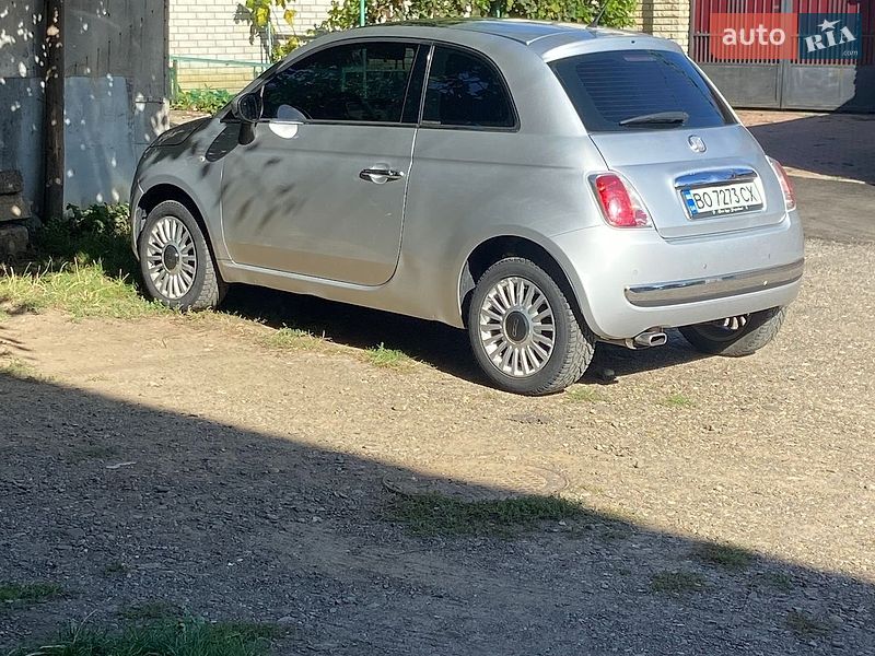 Хэтчбек Fiat 500 2008 в Черновцах