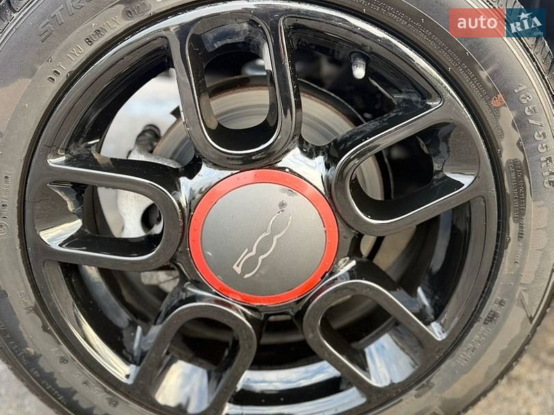 Хэтчбек Fiat 500 2015 в Киеве