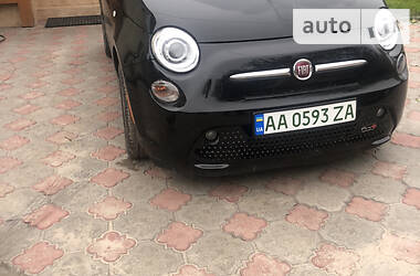 Купе Fiat 500e 2017 в Киеве