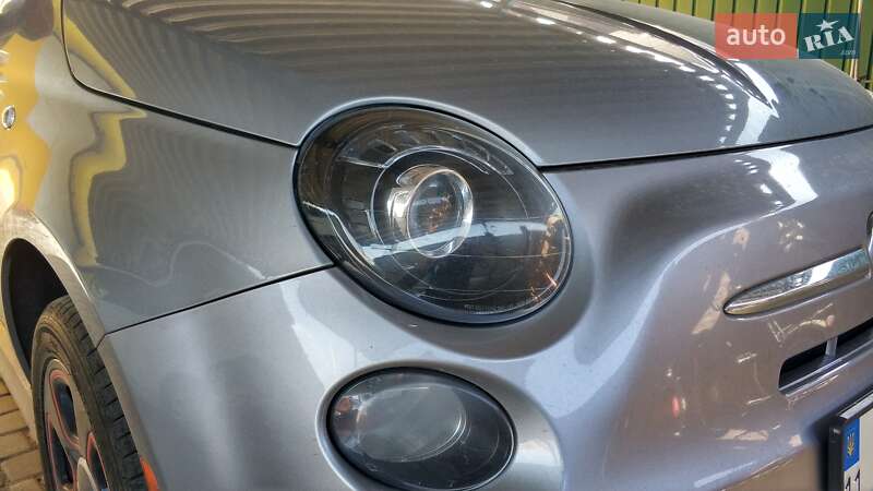 Хэтчбек Fiat 500e 2015 в Киеве