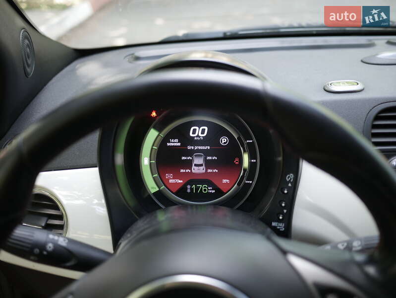 Хэтчбек Fiat 500e 2015 в Киеве